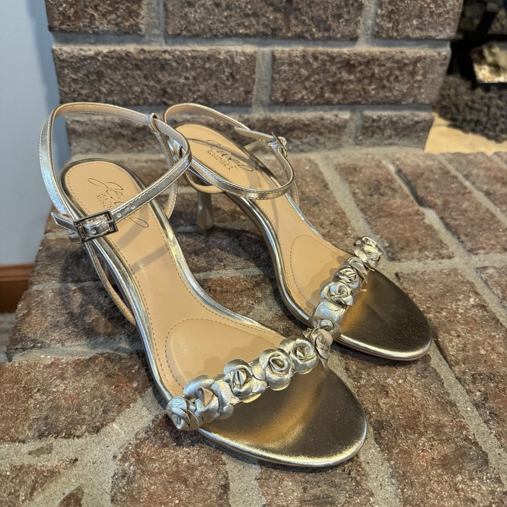 Jewel Badgley Mischka Saylor Womens 7.5 Gold Metallic Floral Strappy Heels #258